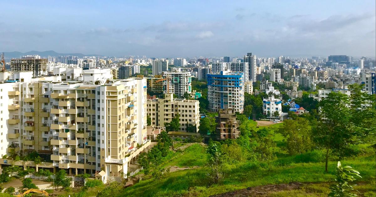 Nagpur to Pune Car Rental Service